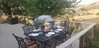 ザ J's ネスト コテージ バイ Avantstay キャニオン ビューズ + BBQ パソ ロブレス ワイン カントリー - キッチン