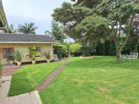 Cottage - Sleeps 4 Pool & Private Parking - Pet friendly