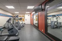 威廉斯堡里士滿路歡朋套房飯店 - 健身房