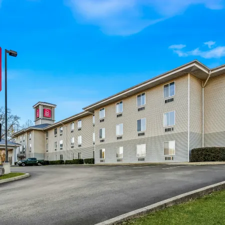 Red Roof Inn Etowah – Athens, TN