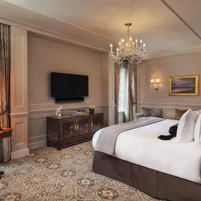 InterContinental Hotels NEW YORK BARCLAY by IHG Hotel berhampiran Katedral St Patrick