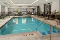 Courtyard St. Paul Downtown - Pools