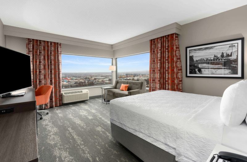 Hampton Inn & Suites Spokane Downtown South