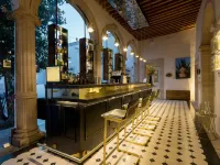 Central Hotel Boutique - 4-Star
