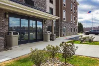 Suburban Studios Monaca - Pittsburgh - 2-Star