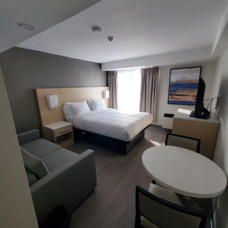 White Knight Motel
