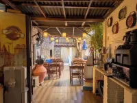 Tarihi Rum Konağı Antikhan - parkir