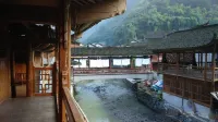 Jishou Fengyuqiao Inn