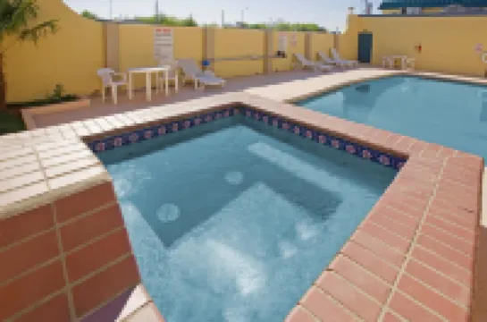 スタジオ 6 サン アンジェロ、テキサス サン・アンジェロのホテル