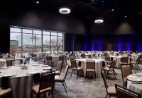 奧姆尼維京湖飯店 - 早餐