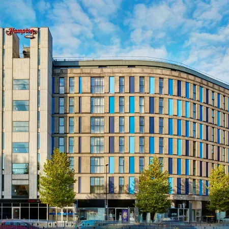 Hampton by Hilton Bristol City Centre Отели рядом с достопримечательностью «Темпл»