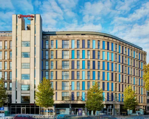 Hampton by Hilton Bristol City Centre Hotels near The Galleries