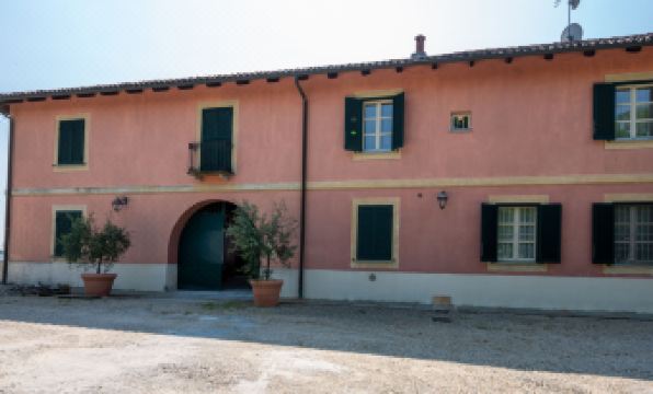 Locazione Turistica Antica dimora di Campagna - Housity