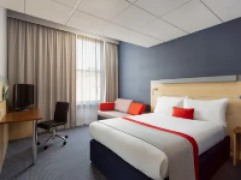 Holiday Inn Express EDINBURGH CITY CENTRE by IHG Hotels in Edinburgh