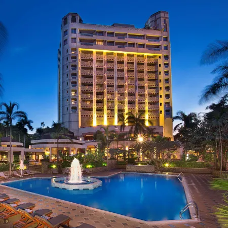 Hilton Yaounde