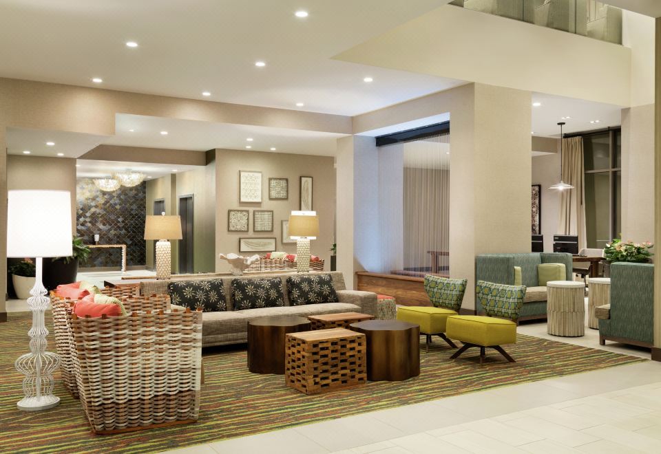 엠버시 스위트 바이 힐튼 오아후 카폴레이 - 프리 브렉퍼스트