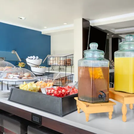Hilton Garden Inn Anaheim/Garden Grove