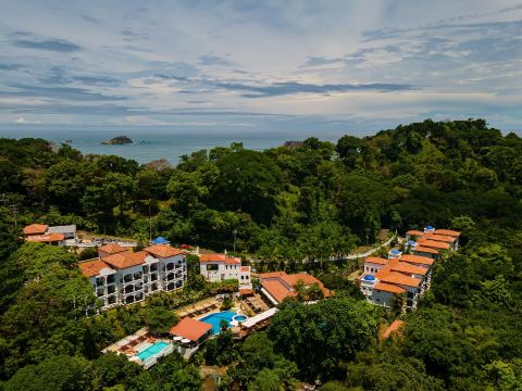 Shana by the Beach Manuel Antonio