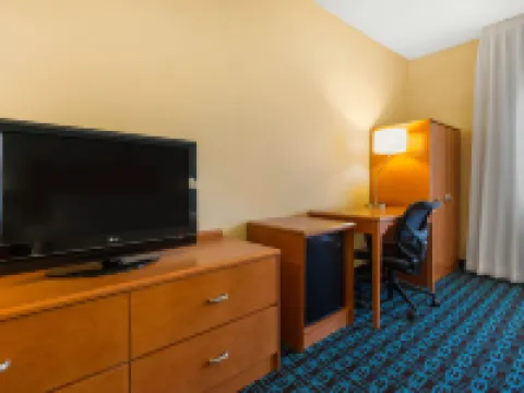 AmericInn by Wyndham St. Cloud MN Shopping Area Hotels in Saint Cloud