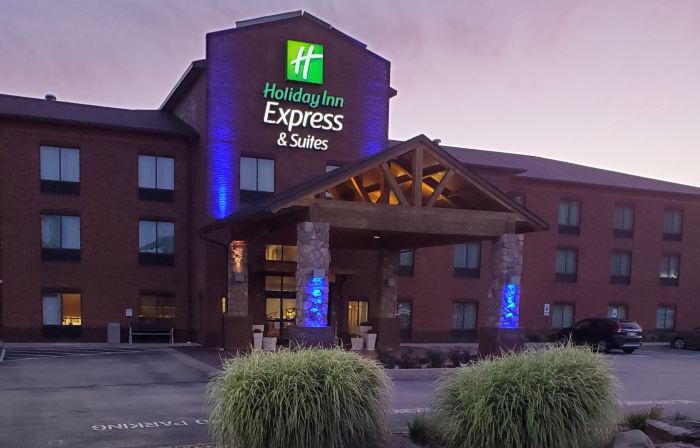 Holiday Inn Express & Suites DONEGAL by IHG
