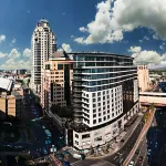 Davinci Hotel on Nelson Mandela Square