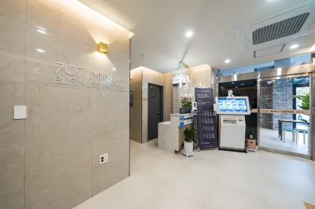 Yeonggwang 707 Mini Hotel Отели в г. Йонгван