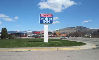 Brooks St. Motor Inn