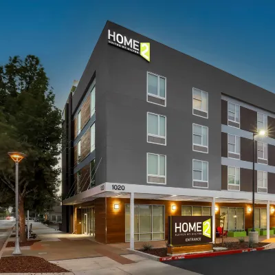 โฮม2 สวีทส์ โดย Hilton West Sacramento, CA โรงแรมใกล้สวนแคปปิตัล