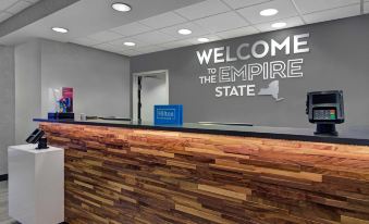 Hampton Inn & Suites Syracuse Dewitt