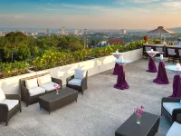 Marco Polo Plaza Cebu Hotels near Tops