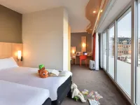 이비스 코르트리크 센트룸 De Knok 주변 호텔