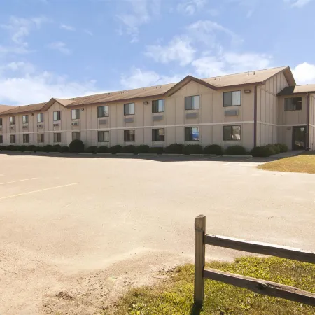 Americas Best Value Inn Отели в г. Гудхью