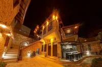 Affan Boutique Hotel Hotels near Habib-i Nejjar Mosque