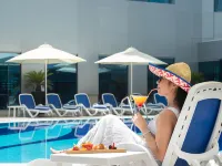Grand Mercure Business Bay Hotels near Al Safa