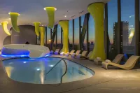 voco Milan-Fiere Hotels in Pero