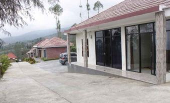 2. Darajat ..
