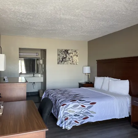 Red Roof Inn LaGrange