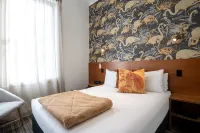 The State Hotel Hotels in 