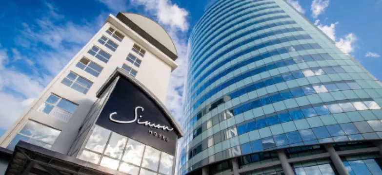 Simon Hotel