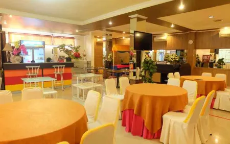 Sarison Hotel & Convention Отели в г. Тамаланреа