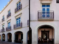 Aire Hotel & Ancient Baths Hotels near Museo de la Guitarra