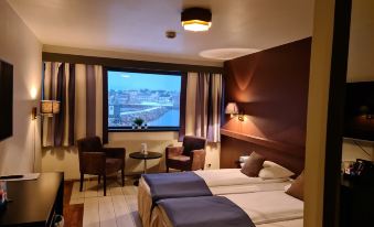 Vardø Hotel - Housity