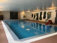 Vesterland Feriepark Hytter, Hotell og Leikeland - Pools