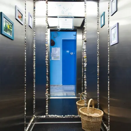 Daphne's Club Hotel Apartments