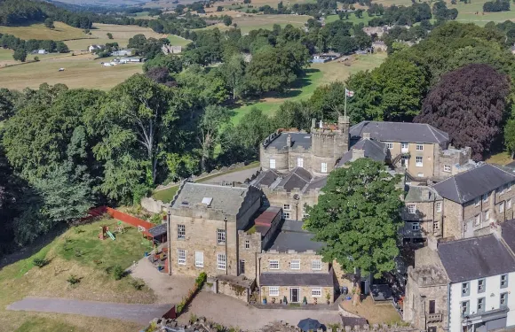 騎士角落斯坦霍普城堡酒店