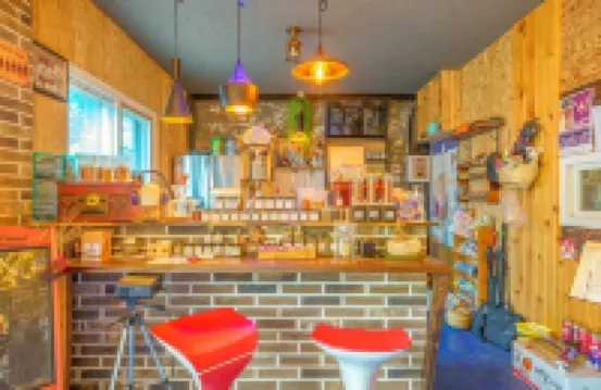 Geochang Deokyu Gongbang Pension (Pine Room)