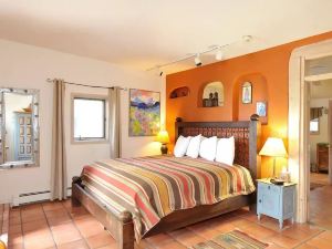 Santa Fe Bed & Breakfast