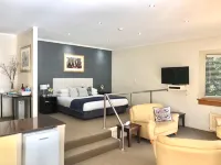 Briars Country Lodge Hotels in Bundanoon