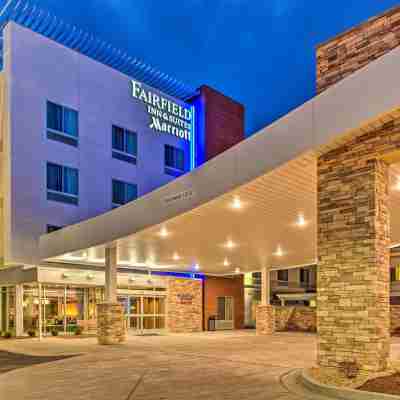 Fairfield Inn & Suites St. Louis Westport Hotel Exterior