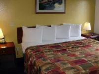 Rodeway Inn Salina North